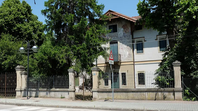 BASCHIERI-FOTOPIRAN-MONTEGROTTO-CASA SANTA CHIARA