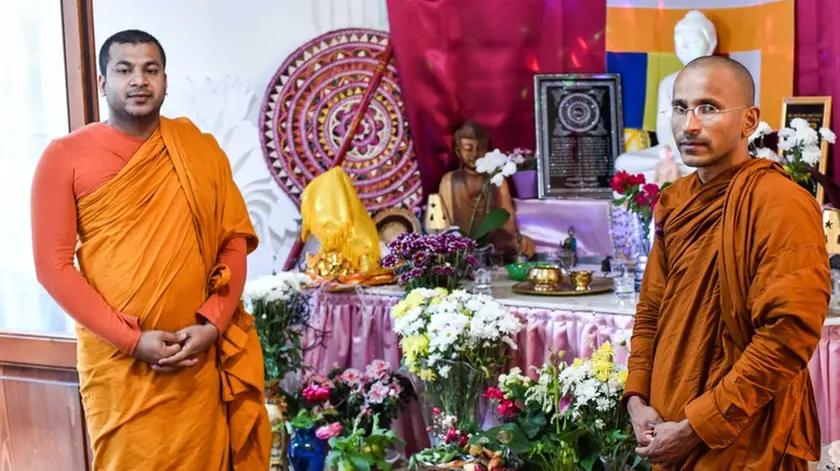 MARIAN-AGENZIA BIANCHI-PADOVA-APERTURA PRIMO CENTRO BUDDHISTA A PADOVA. DA SX: SANTHUSITA , KIRAMA