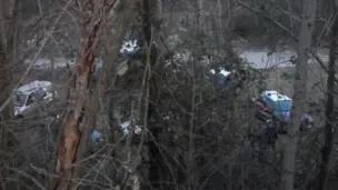 IL LUOGO DELLA TRAGEDIA. Gli inquirenti al lavoro nel punto in cui è stato ritrovato il cadavere