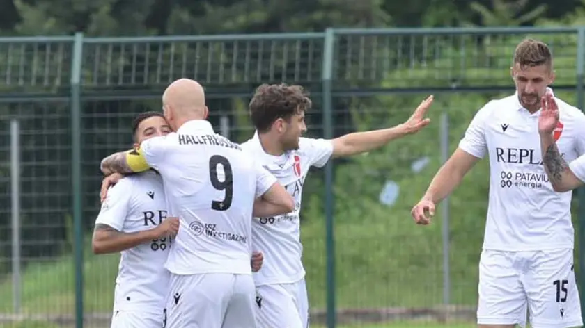 barsotti foto er renate padova esultanza secondo gol chirico