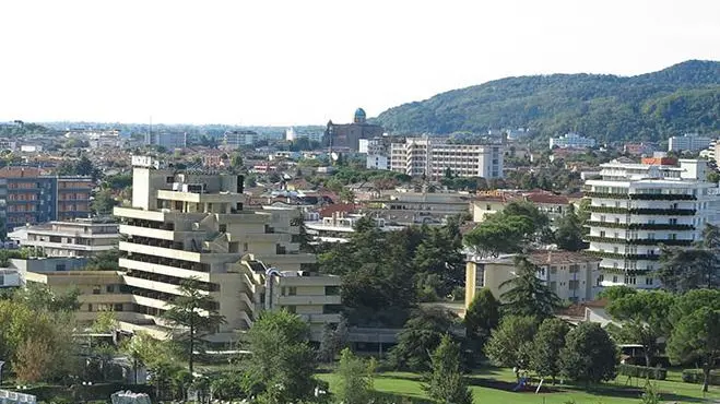 Veduta aerea della città di Abano Terme