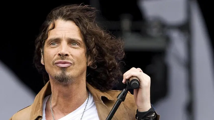(FILE) A file picture dated 30 May 2009 shows US musician Chris Cornell, known from the rock groups Soundgarden and Audioslave, performs during a concert at Pinkpop 2009, in Landgraaf, The Netherlands, 30 May 2009. Audioslave and Soundgarden singer Chris Cornell has died on 18 May 2017 at age 52, according to Cornell's representative Brian Bumbery. EPA/VALERIE KUYPERS
