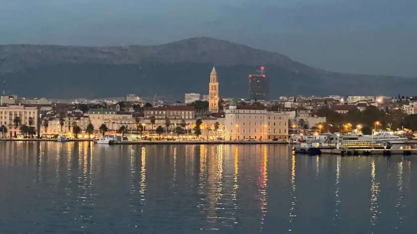 Una veduta della “Riva”: lo scenografico lungomare di Spalato