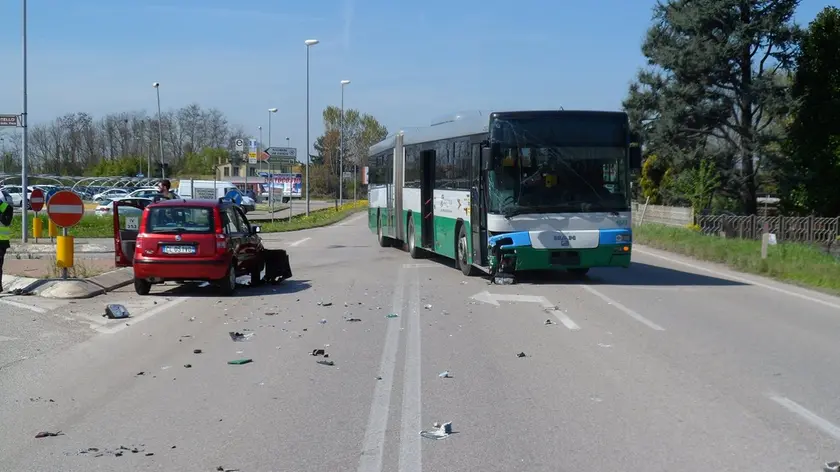 Un'immagine dell'incidente (foto mattino di Padova)