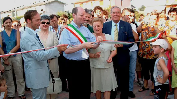 Il taglio del nastro del 2003 con Flavio Rodeghiero, Tiziano Zampieron, Gabriella Bassi e Giancarlo Gentilini