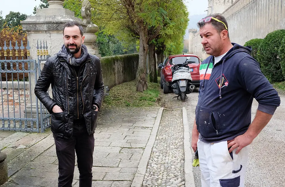 BELLUCO - FOTOPIRAN - BATTAGLIA - RESTAUORO CASTELLO DEL CATAJO.da sinistra MARCO MORESSA responsabile Castello con NICOLA MANOLI restauratore