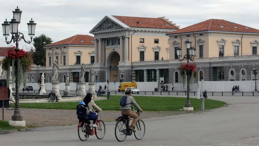 MALFITANO-AGENZIA BIANCHI-PADOVA - FRONTONE EX MACELLO PRATO DELLA VALLE