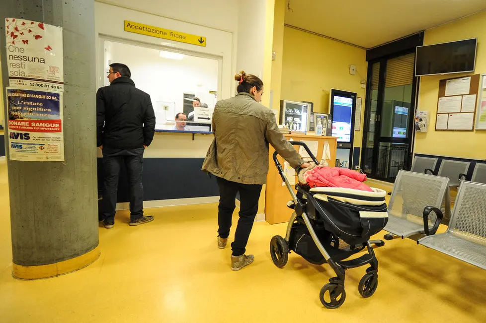 Monselice (PD), 17.11.2014 Chiusura del Pronto Soccorso dell'ospedale alle ore 6.30. ph. Zangirolami. Nella foto: ultimi pazienti accettati prima delle 6.30