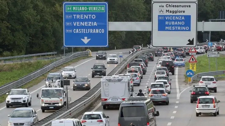 MARIAN - AGNZIA BIANCHI - PADOVA - TRAFFICO ORE 20