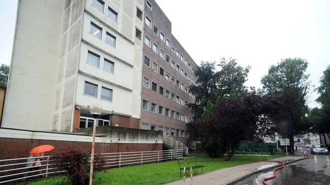 Belluco Maltempo a Conselve. Nella foto: pompe anche all'ospedale. ph. Zangirolami