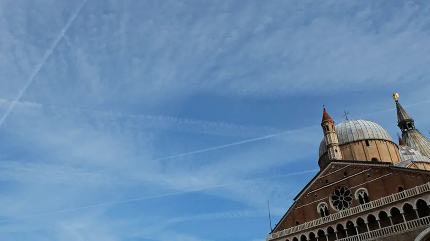 PUCCI - SCIE DI AEREI SOPRA PADOVA