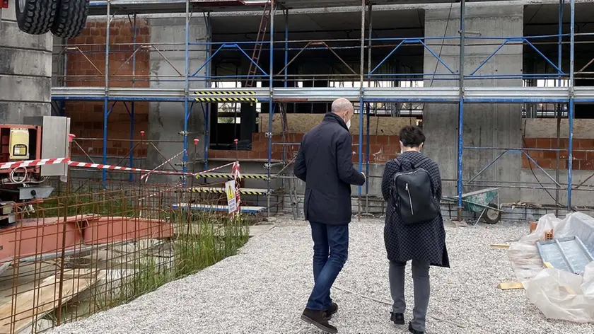 TOME -AGENZIA BIANCHI-PADOVA- SOPRALLUOGO LAVORI AMPLIAMENTO SCUOLA GALILEI.