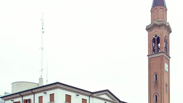 SBRISSA - FOTOPIRAN - CAMPODARSEGO - COMUNE DI CAMPODARSEGO municipio e chiesa