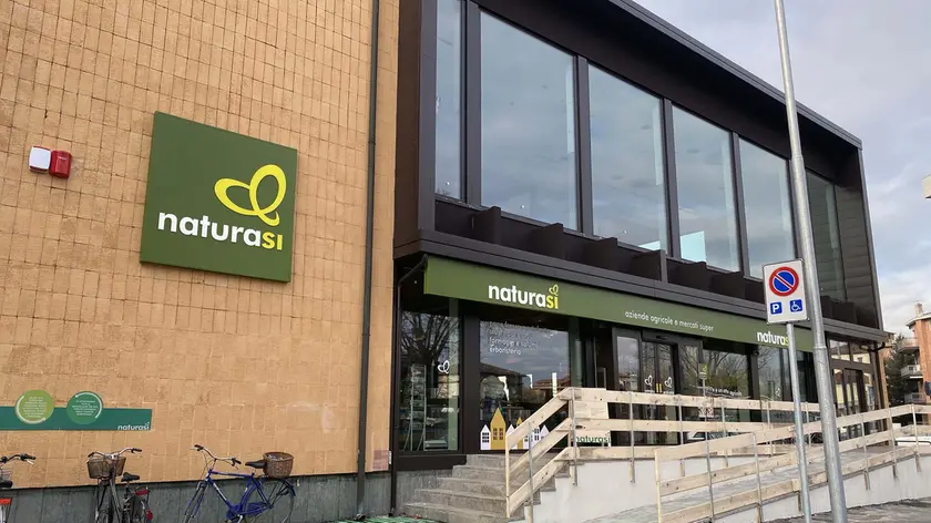 TOME -AGENZIA BIANCHI-PADOVA - APERTURA NATURA SI