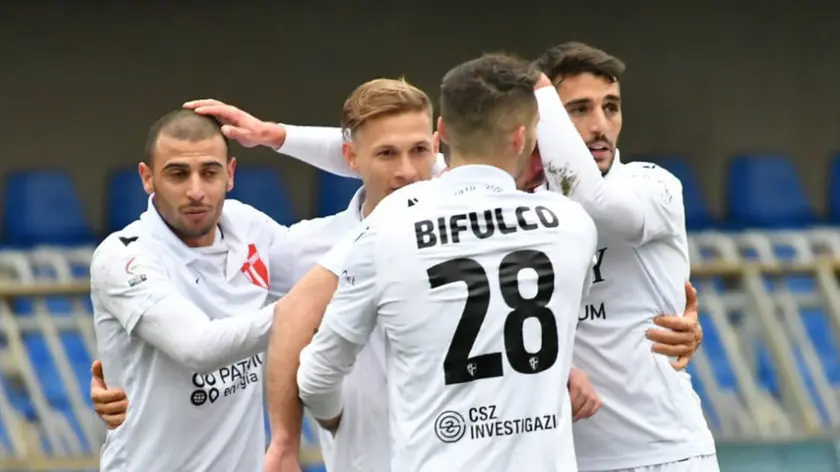 barsotti foto er sambenedettese padova esultanza
