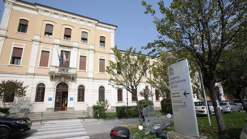 LIVIERI - AGENZIA BIANCHI - PADOVA - OSPEDALE AI COLLI