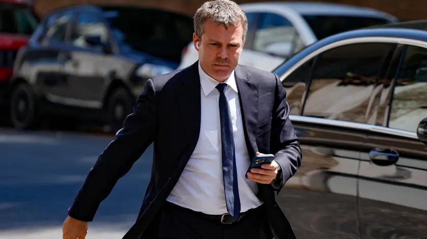 Lorenzo Casini, Presidente Lega Serie A, arriva per partecipare alla riunione del Consiglio Federale della FIGC, Roma 29 luglio 2024. ANSA/FABIO FRUSTACI