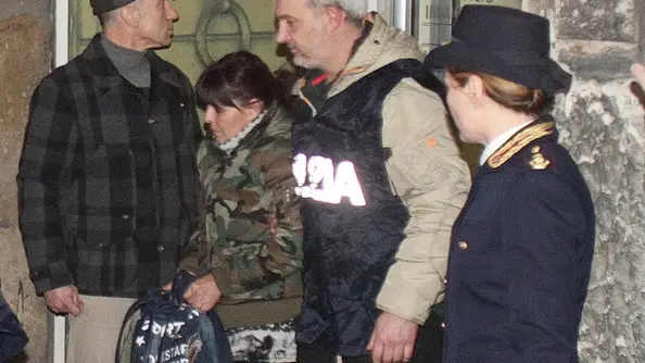 FERRO - AGENZIA BIANCHI - PADOVA - OMICIDIO ISABELLA NOVENTA, ARRESTO FREDDY SORGATO, LA SORELLA DEBORA E LA TABACCAIA