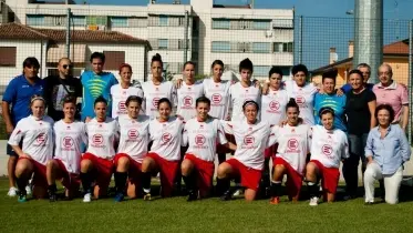 FOTO DI GRUPPO. Il Gordige ha battuto domenica il Venezia in Coppa Italia