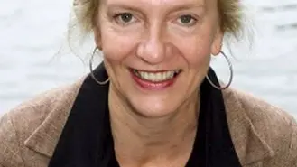 A undated handout photograph released by the Purlitzer Board on 20 April 2009 showing Elizabeth Strout, US writer of 'Olive Kitteridge'. ANSA/PULITZER BOARD / HO