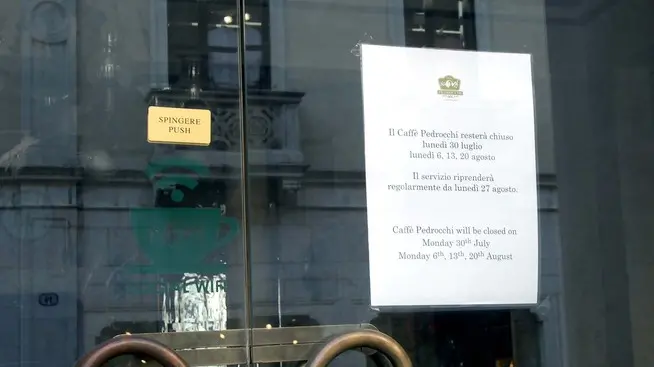 BASCHIERI - AGENZIA BIANCHI - PADOVA - ENTRATE PEDROCCHI CHIUSE