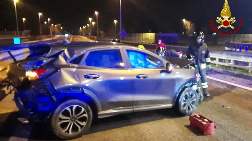 L'auto della donna ferita