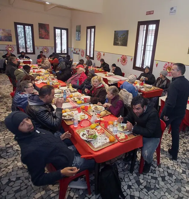 MARIAN - AGENZIA BIANCHI - PADOVA - PRANZO NATALE CUCINE POPOLARI