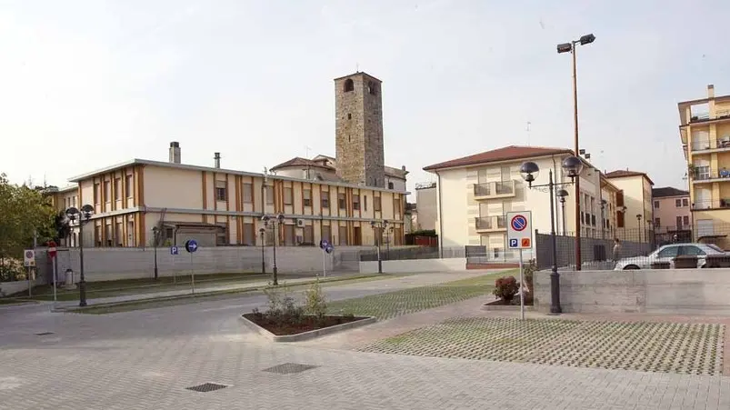 PARCHEGGIO VIA PLINIA MONTEGROTTO BELLUCO
