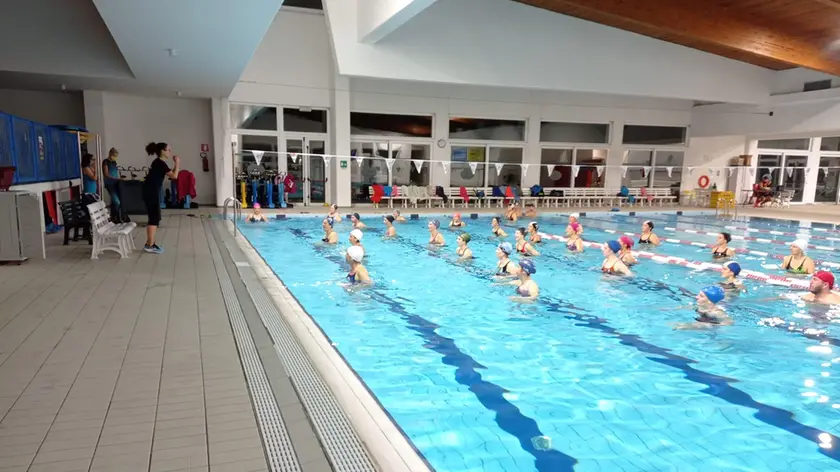 Una delle attività svolte all’interno della piscina Conselvenuoto