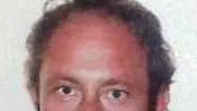 LA VITTIMA E LA TRAGEDIA Alessandro Cauzzo, 39 anni A destra, la scena del frontale Sotto, il recupero della salma