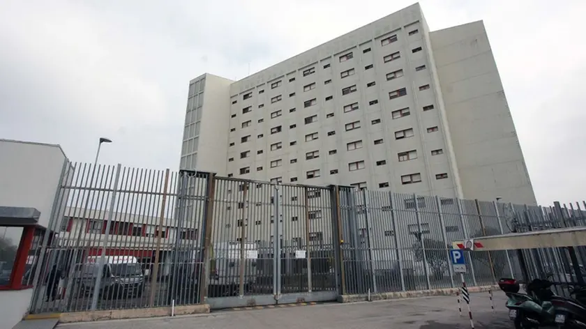 GENESIN - AGENZIA BIANCHI - PADOVA - CAMERA PENALE ALLA CASA DI RECLUSIONE