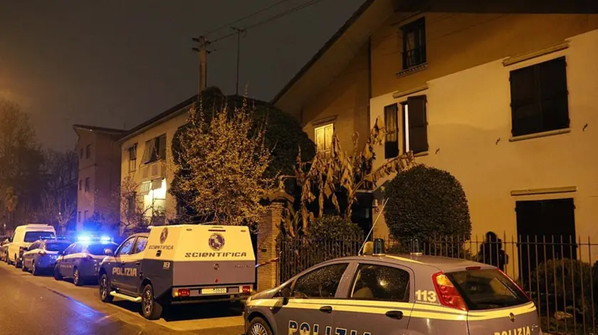 BASCHIERI - AGENZIA BIANCHI - PADOVA- OMICIDIO SUICIDIO ARCELLA