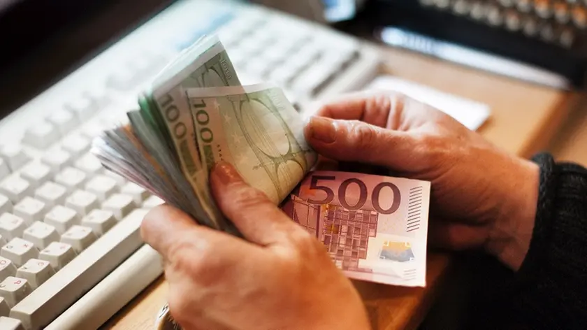 Person counting cash