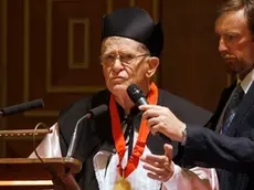 COLTRO - LAUREA AD HONOREM A SIDNEY G. TARROW E ERMANNO OLMI