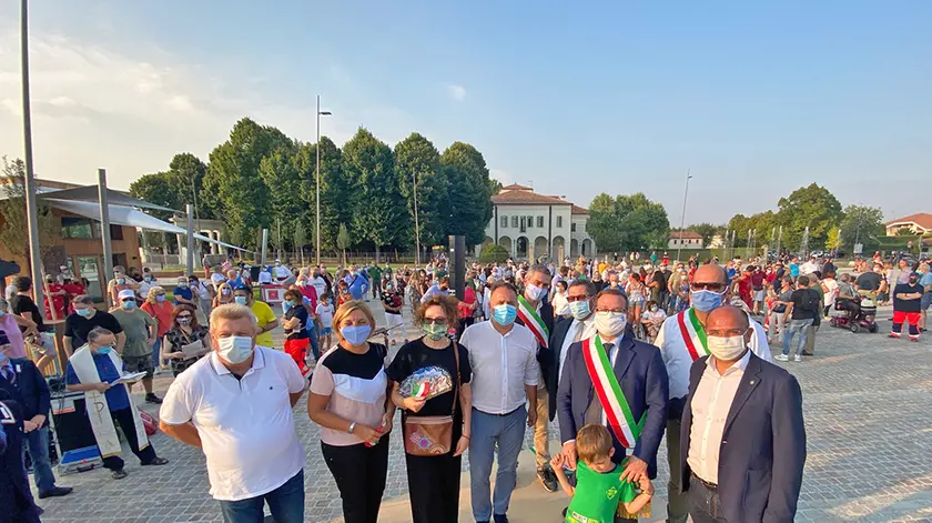 ZUPO - FOTOPIRAN - ALBIGNASEGO - NUOVA PIAZZA DEL DONATORE