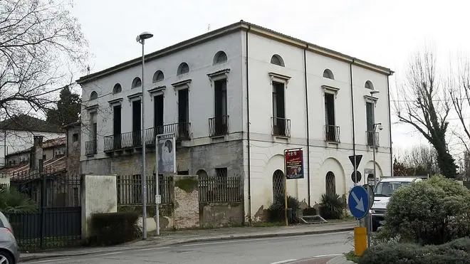 BARSOTTI - VILLA VANNA