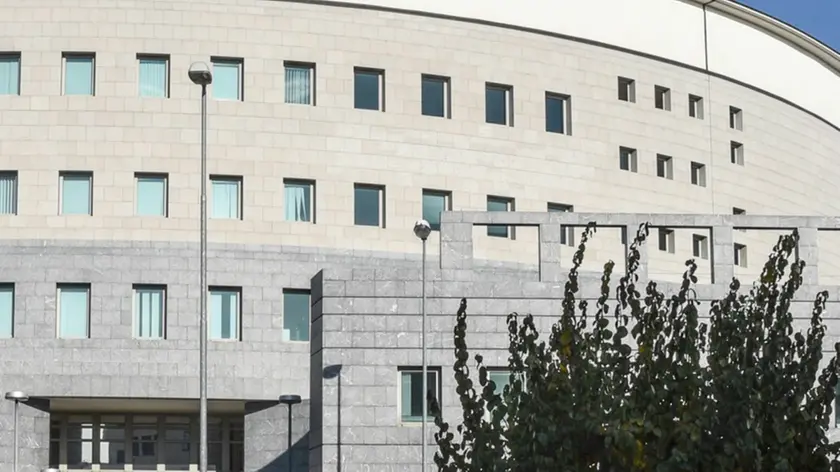 SBRISSA-AGENZIA BIANCHI-PADOVA-ESTERNI TRIBUNALE DI PADOVA