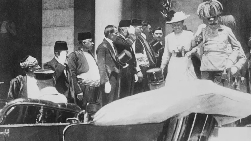 28 Jun 1914, Sarajevo, Bosnia and Herzegovina --- Original caption: Austrian Crown Prince Franz Ferdinand and his wife Sophie, walked down steps to enter car on June 28, 1914. Five minutes later, they were shot fatally at close range by Gavrile Princip, shown on bottom second right. The assassination triggered World War I, which ended just 60 years ago to this date. --- Image by © Bettmann/CORBIS