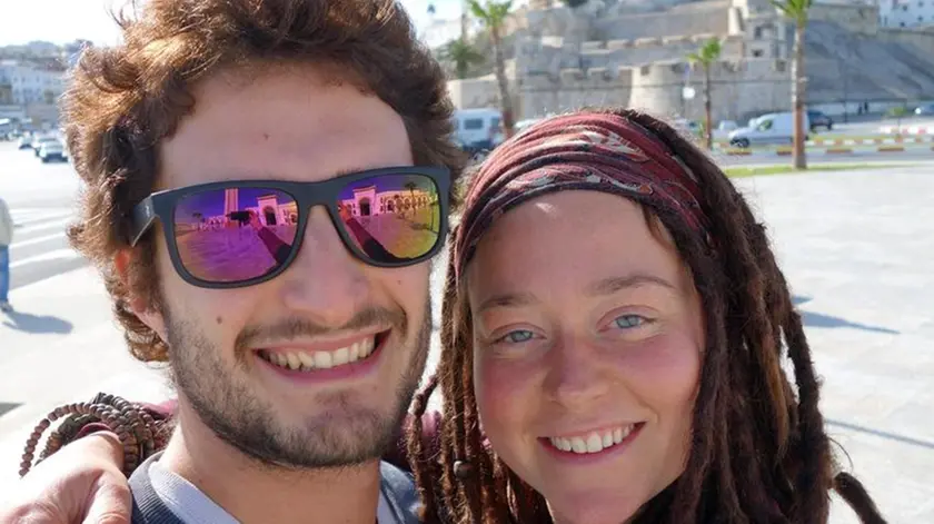 Luca Tacchetto e Edith Blais, scomparsi nel nulla nel corso di un viaggio in Burkina Faso, in una foto tratta dal profilo Facebook di Edith Blais..FACEBOOK EDITH BLAIS.++ATTENZIONE LA FOTO NON PUO' ESSERE PUBBLICATA O RIPRODOTTA SENZA L?AUTORIZZAZIONE DELLA FONTE DI ORIGINE CUI SI RINVIA +++ ++ HO - NO SALES, EDITORIAL USE ONLY ++
