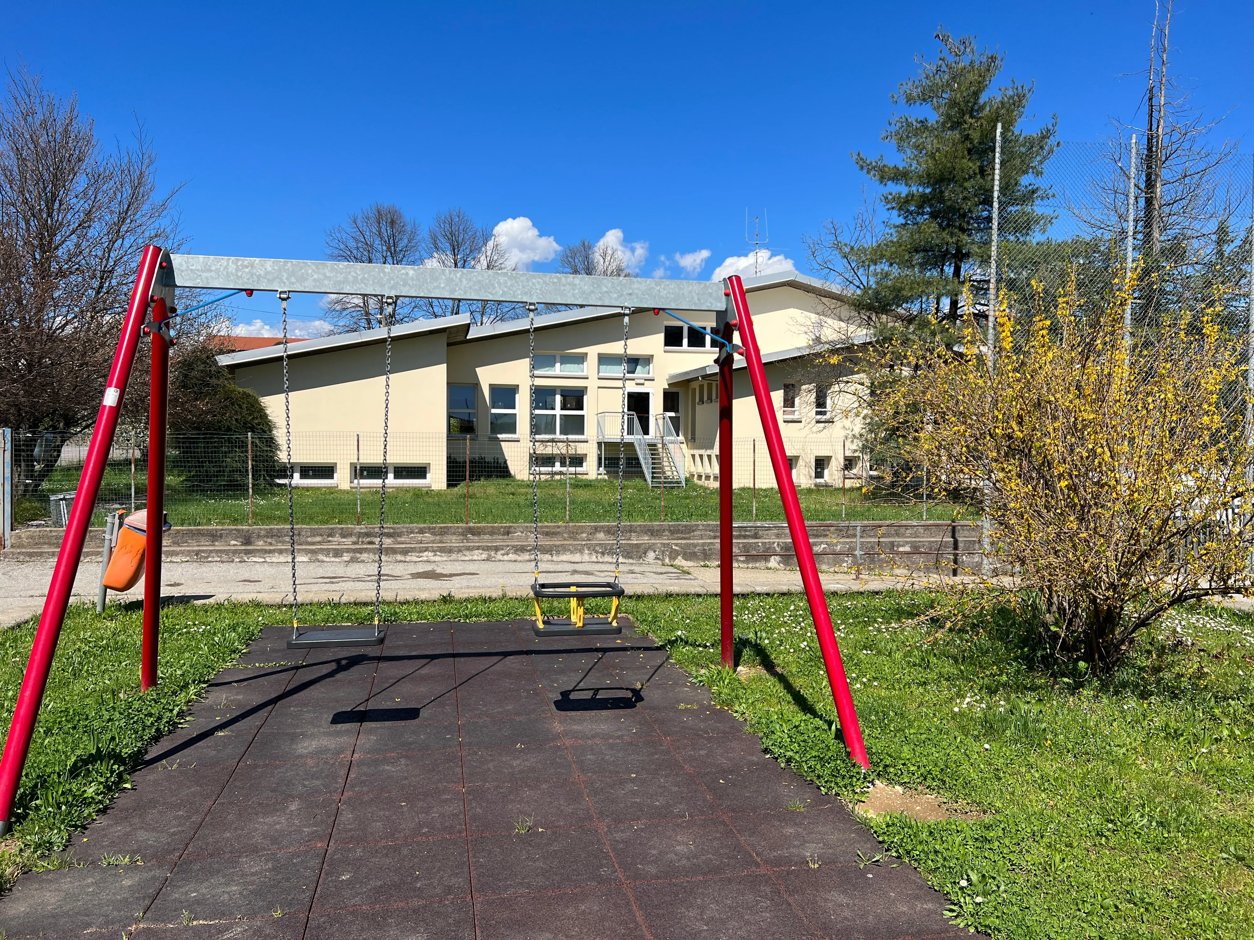 Riaprire una scuola in un borgo è una esperienza forte, coraggiosa e ricca di energie