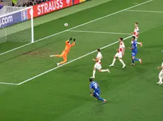 epa11435539 Mattia Zaccagni of Italy scores the 1-1 goal during the UEFA EURO 2024 group B soccer match between Croatia and Italy, in Leipzig, Germany, 24 June 2024. EPA/ABEDIN TAHERKENAREH