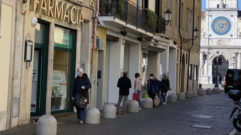 TOME-AGENZIA BIANCHI-PADOVA - CODE PER MASCHERINE FARMACIE DEL CENTRO.