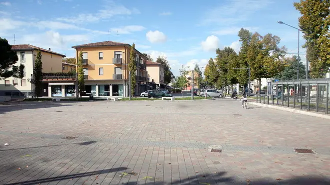 BELLOTTO - INTERVISTE GUIZZA - PIAZZALE CUOCO BELLOTTO - INTERVISTE GUIZZA