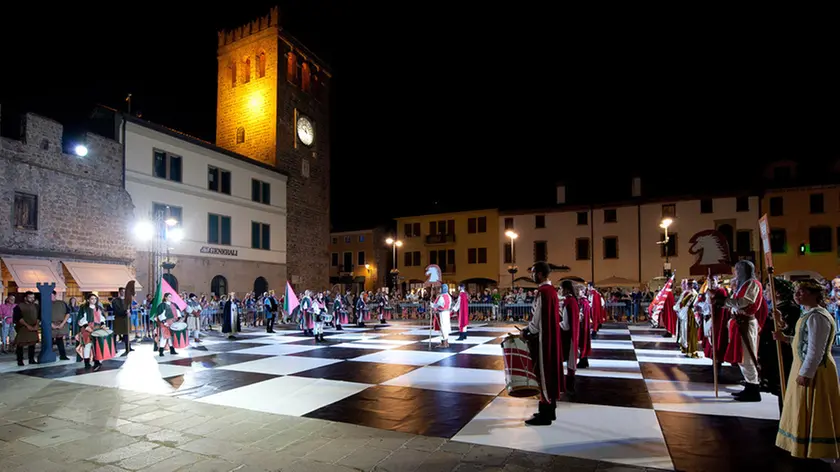 Monselice (PD), 5 settembre 2019. Finale di scacchi in piazza Mazzini a Monselice. Nella foto: la sfida tra Carmine e San Bortolo.