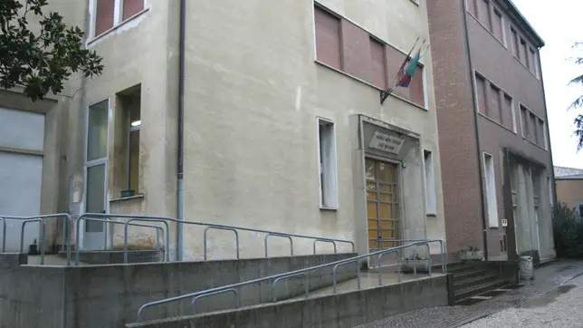 foto Ferrari per Poletto, la vecchia ala della scuola media Pierobon di Cittadella per Poletto