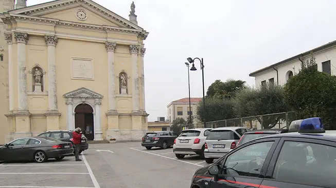 BELLUCO-FOTO PIRAN-LEGNARO CARABINIERI CANONICA