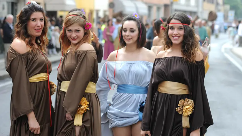 Monselice, 21 Set 2014 Giostra della Rocco 2014, sfilata corteo storico. nella foto: cortigiane Ph. Zangirolami