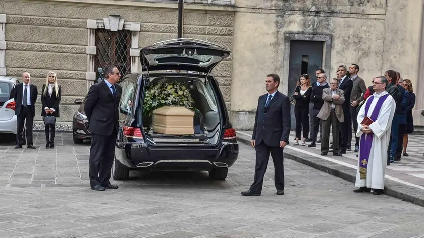 BARON-AGENZIA BIANCHI-PADOVA-FUNERALE SINIGAGLIA