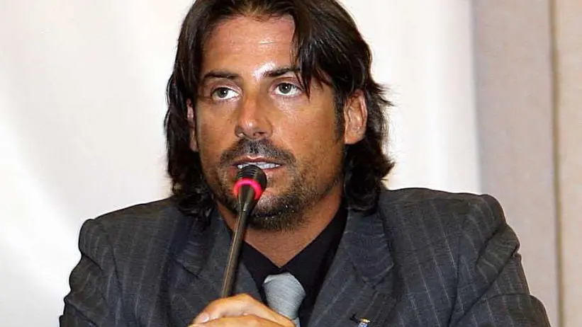 L'ex sindaco Luca Claudio