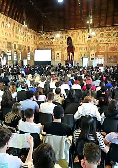 MALFITANO - AGENZIA BIANCHI - PADOVA - INCONTRO SULLA SALUTE CON STUDENTI A PALAZZO DELLA RAGIONE